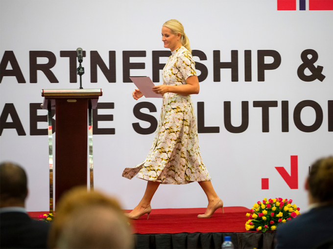Kronprinsessen holdt åpningstalen under næringslivsseminaret i Addis. Foto: Vidar Ruud / NTB scanpix