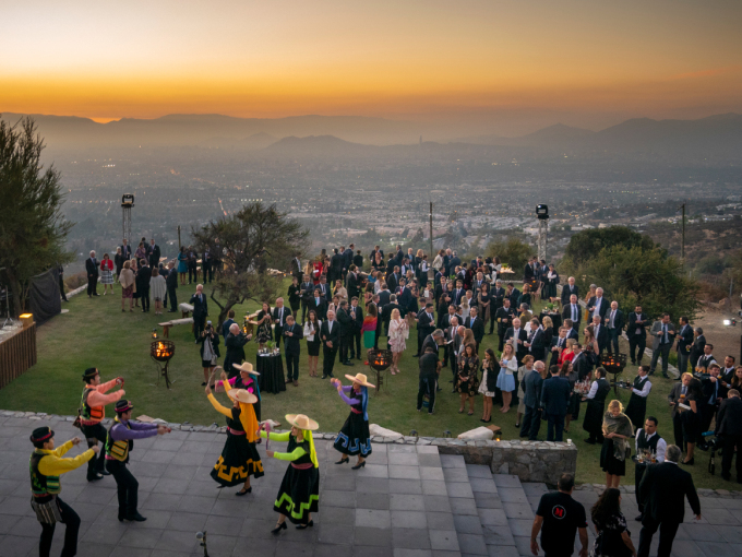 Med utsikt over Santiago. Foto: Heiko Junge, NTB scanpix