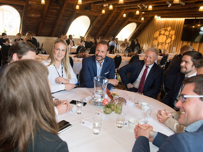 Under SIKT 2018 inviterte Næringsforeningen i Stavanger-regionen 45 unge leiarar og talent frå nærområdet til frukostmøte. Foto: Pål Bentdal / SIKT