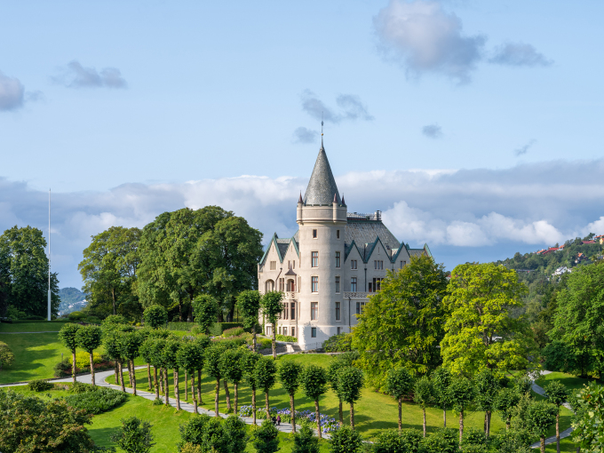 Gamlehaugen er Kongens offisielle bolig når han oppholder seg i Bergen. Foto: Øivind Möller Bakken, Det kongelige hoff