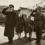 Kong Haakon vender tilbake til Norge 7. juni 1945. Foto: De kongelige samlinger