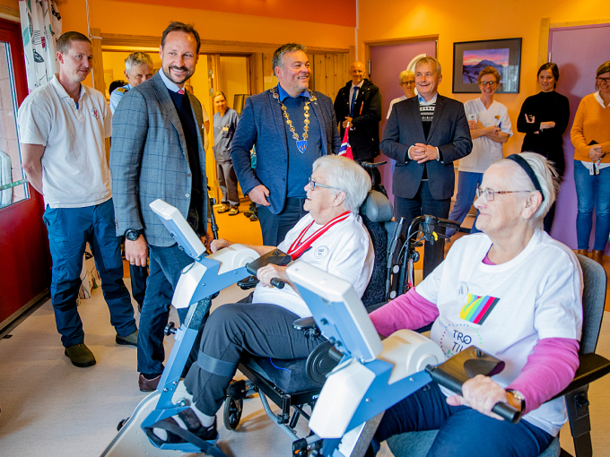 Motiview-syklar er ein del av aktivitetstilbodet på Lom helseheim. Foto: Stian Lysberg Solum / NTB scanpix