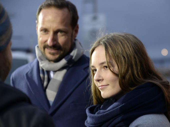 Kronprinsen og Prinsessen i intervju med NRK etter dagens seremoni. Foto: Rune Stoltz Bertinussen / NTB scanpix